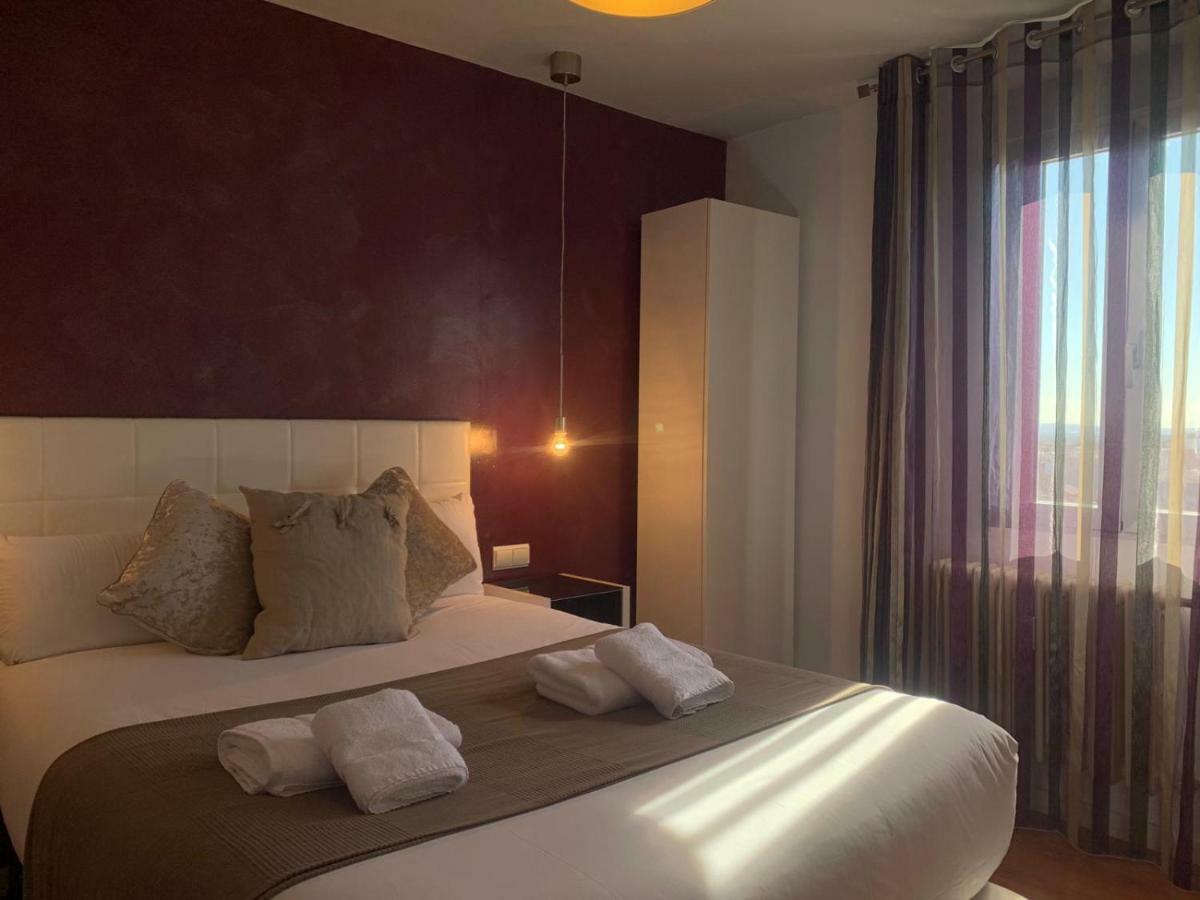 Vtz El Balcon De Torre Nueva 2 Lejlighed Zaragoza Eksteriør billede